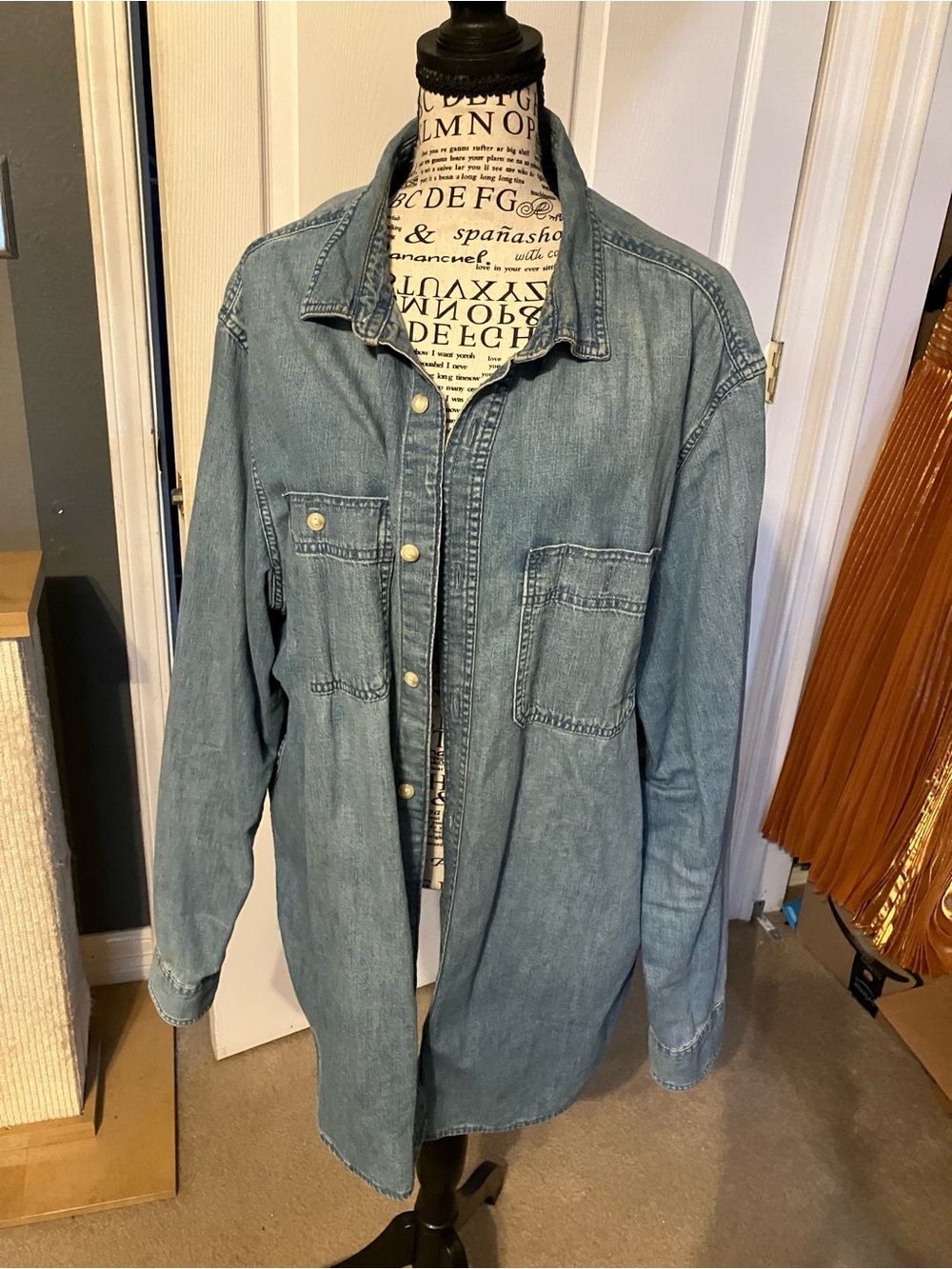 Old Navy Light Blue Denim Shirt Jacket - Men's Overshirt